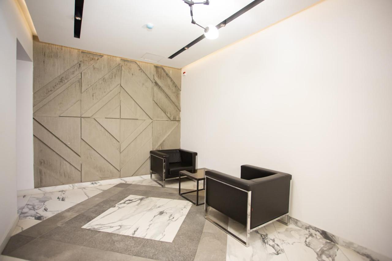 Fantastic Apartments Near Republic Square, Perfect Location, Mystreet Company Ереван Екстериор снимка