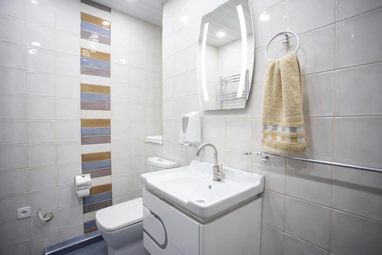 Fantastic Apartments Near Republic Square, Perfect Location, Mystreet Company Ереван Екстериор снимка
