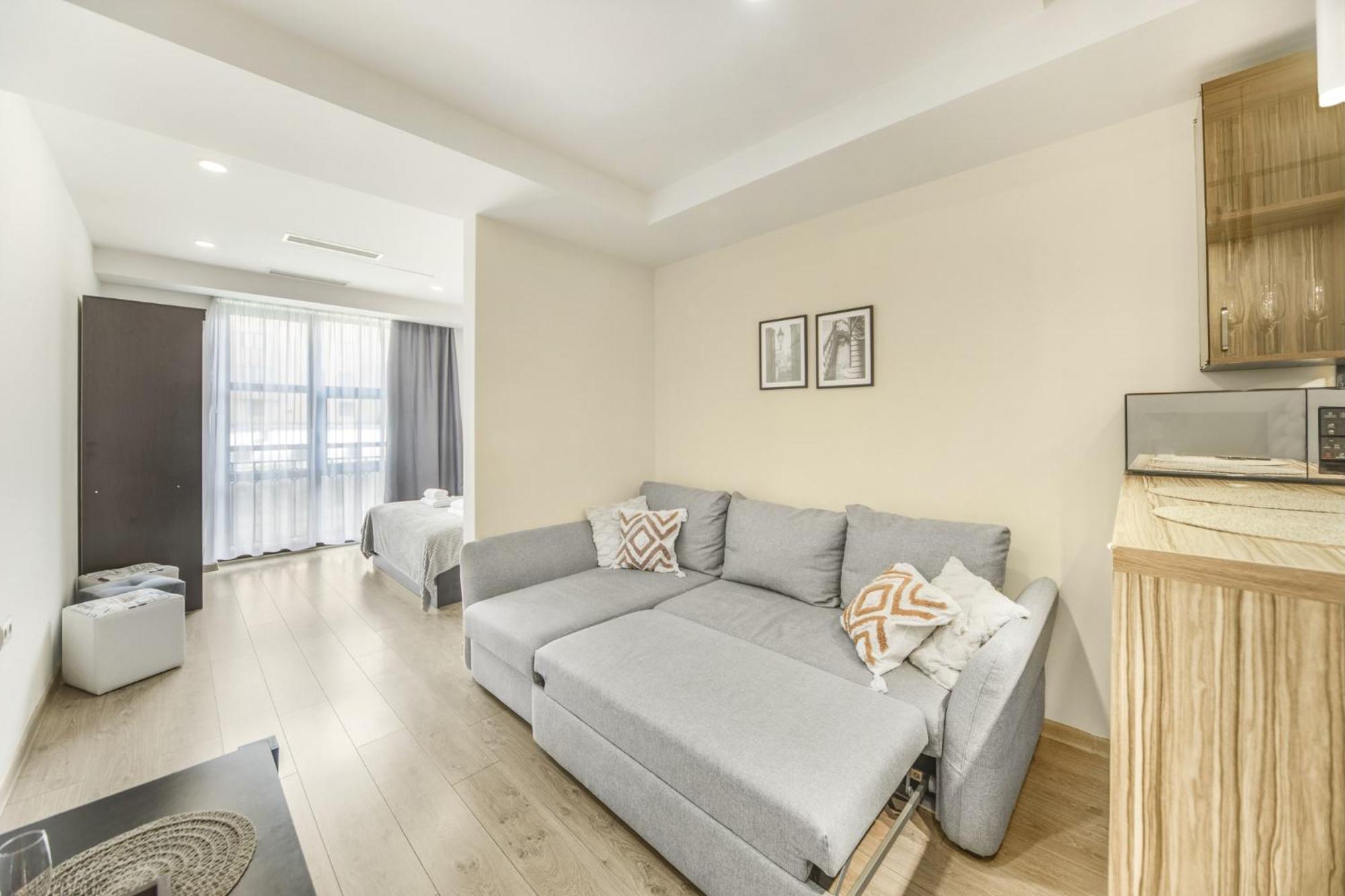 Fantastic Apartments Near Republic Square, Perfect Location, Mystreet Company Ереван Екстериор снимка